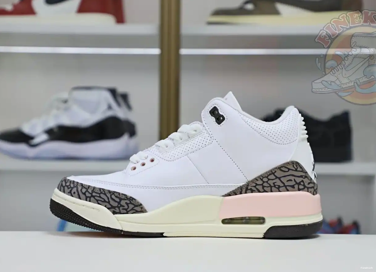 3 Air retro